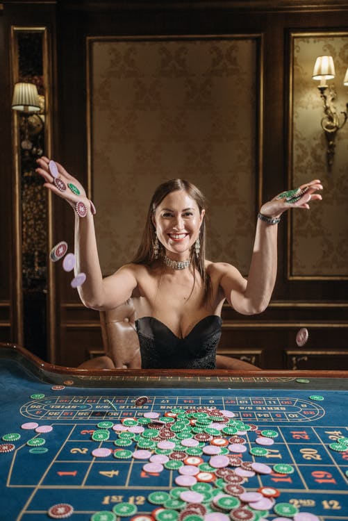 Kvinde på casino